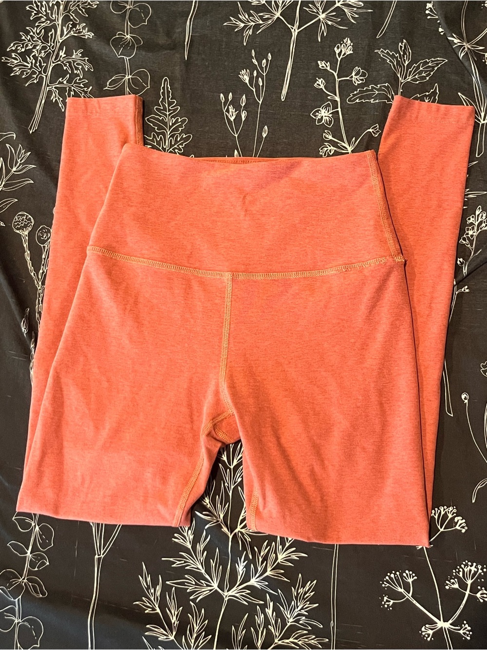 Beyond Yoga Dusty Coral Leggings